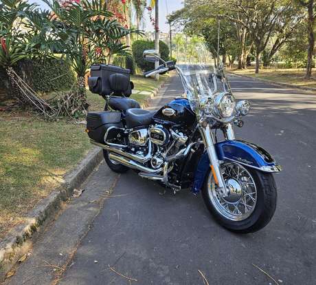HARLEY-DAVIDSON-SOFTAIL HERITAGE CLASSIC 114-2022