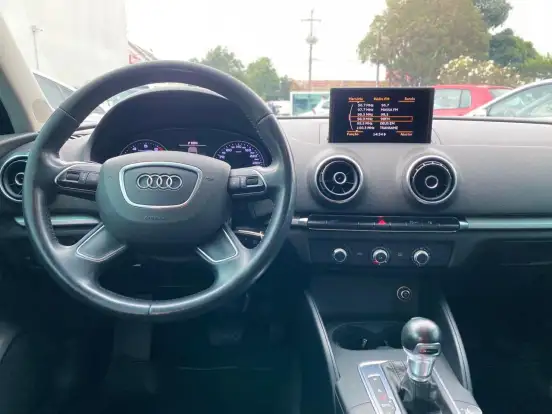 AUDI-A3-1.4 TFSI SEDAN 16V GASOLINA 4P S-TRONIC AUDI-A3-2015
