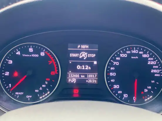 AUDI-A3-2015