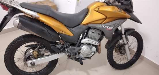 HONDA-XRE 300-2010