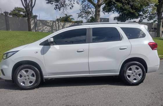 CHEVROLET SPIN 1.8 LT 8V FLEX 4P AUTOMÁTICO