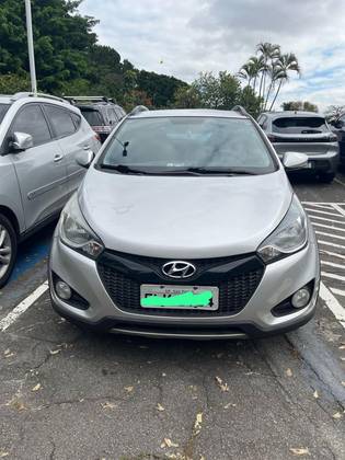 HYUNDAI HB20X 1.6 16V STYLE FLEX 4P AUTOMÁTICO
