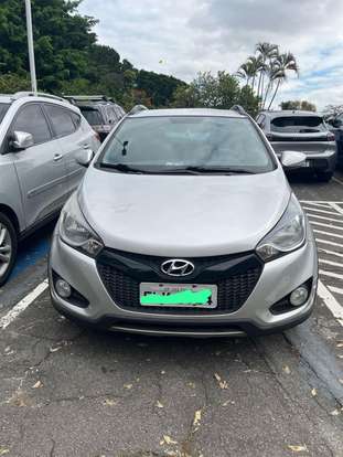 HYUNDAI-HB20X-1.6 16V STYLE FLEX 4P AUTOMÁTICO HYUNDAI-HB20X-2013