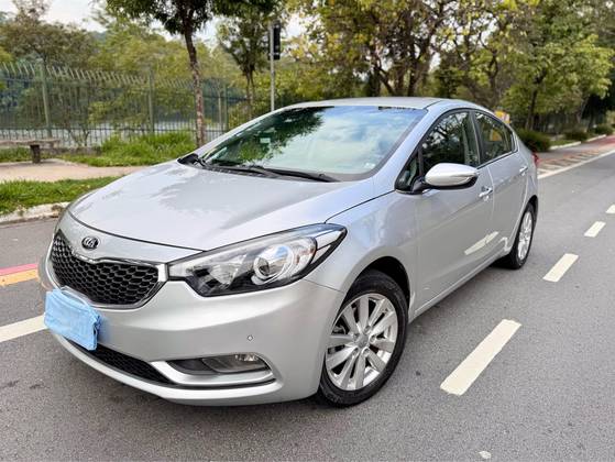KIA CERATO 1.6 SX 16V FLEX 4P AUTOMÁTICO