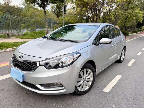 KIA-CERATO-1.6 SX 16V FLEX 4P AUTOMÁTICO KIA-CERATO-2013