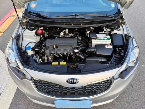 KIA-CERATO-1.6 SX 16V FLEX 4P AUTOMÁTICO KIA-CERATO-2013