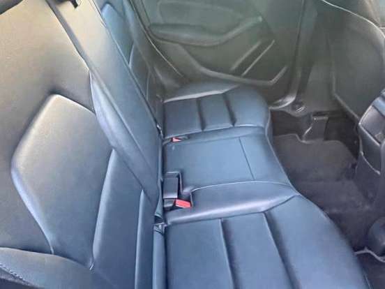 MERCEDES-BENZ-B 200-2012