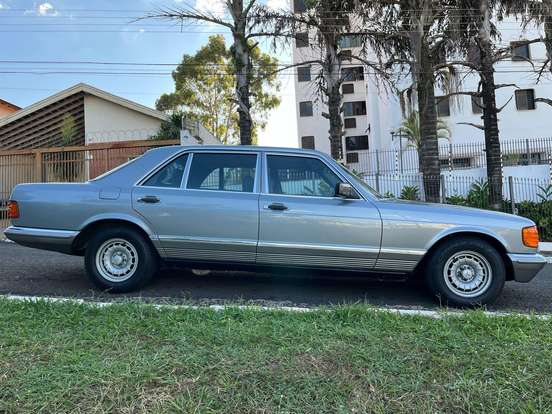 MERCEDES-BENZ-500 SEL-5.0 SEDAN V8 GASOLINA 4P AUTOMÁTICO MERCEDES-BENZ-500 SEL-1982