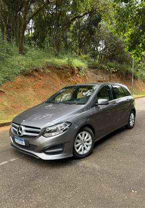 MERCEDES-BENZ-B 200-2016