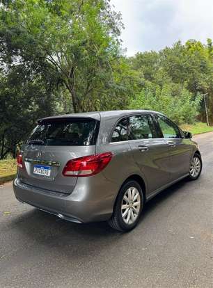 MERCEDES-BENZ-B 200-2016