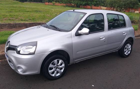 RENAULT CLIO 1.0 EXPRESSION 16V FLEX 4P MANUAL