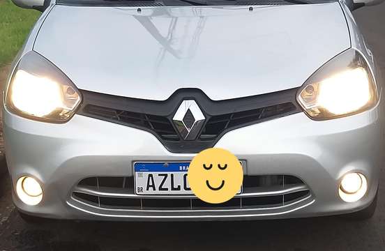 RENAULT-CLIO-2015