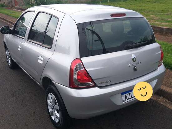 RENAULT-CLIO-1.0 EXPRESSION 16V FLEX 4P MANUAL RENAULT-CLIO-2015