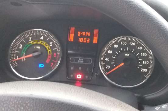 RENAULT-CLIO-2015