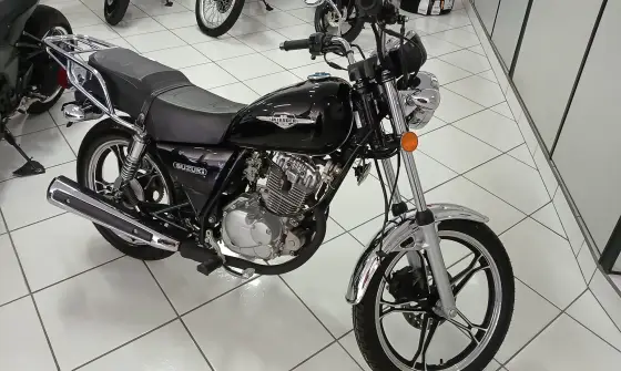 SUZUKI INTRUDER 125 