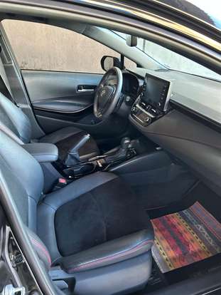 TOYOTA-COROLLA-2021