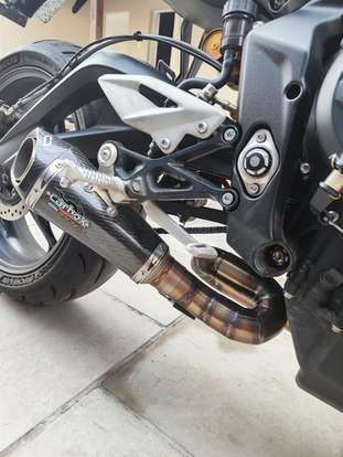 TRIUMPH-STREET TRIPLE 765 RS-2023