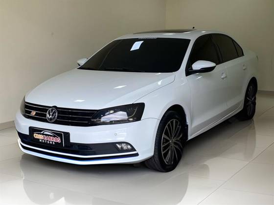 VOLKSWAGEN JETTA 2.0 COMFORTLINE FLEX 4P TIPTRONIC