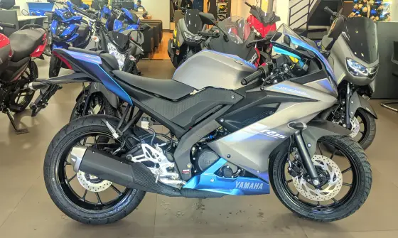 YAMAHA YZF R15 YAMAHA YZF R15