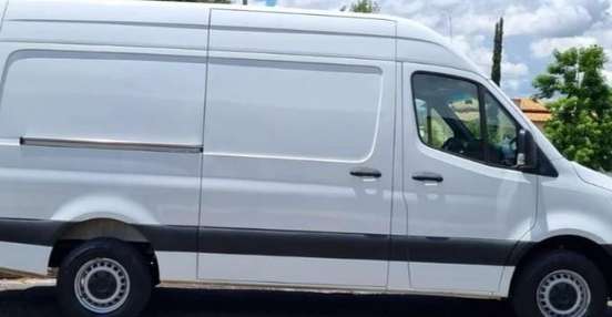 MERCEDES-BENZ-SPRINTER-2021