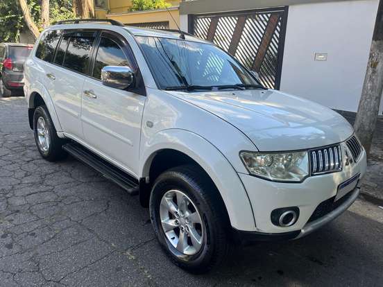 MITSUBISHI-PAJERO DAKAR-2010