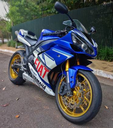 YAMAHA YZF R1 