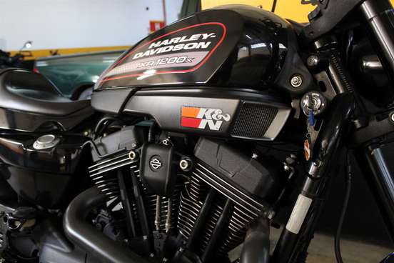 HARLEY-DAVIDSON-SPORTSTER XR 1200X-2012