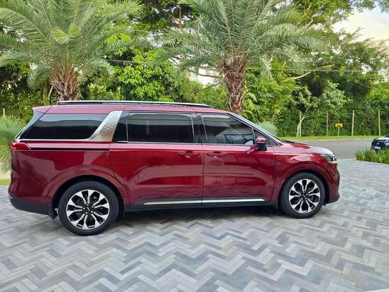 KIA-CARNIVAL-2021