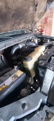 FORD-F-4000-2000