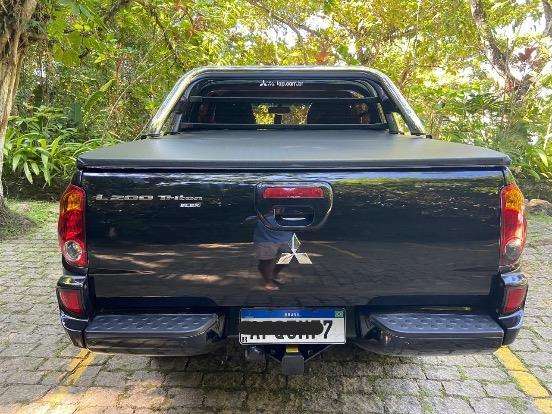 MITSUBISHI-L200 TRITON-3.5 HPE 4X4 CD V6 24V FLEX 4P AUTOMÁTICO MITSUBISHI-L200 TRITON-2013