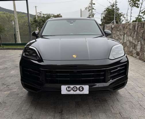 PORSCHE-CAYENNE-2024