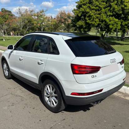 AUDI-Q3-2016