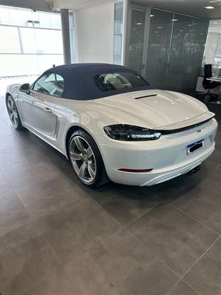 PORSCHE-718-2023