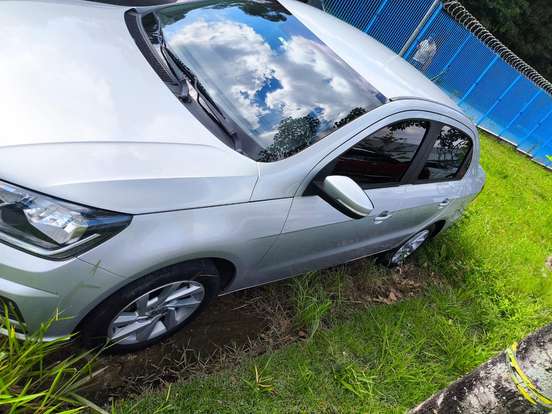 VOLKSWAGEN-VOYAGE-2021