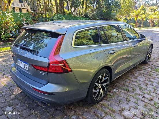VOLVO-V60-2019