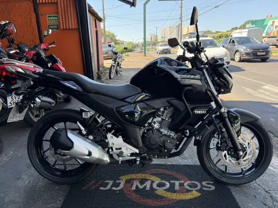 YAMAHA FZ15 FAZER ABS 
