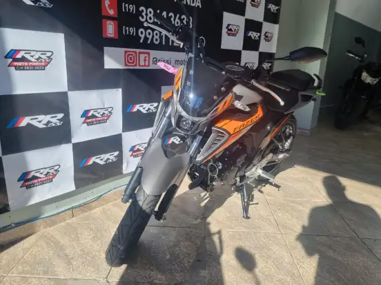 YAMAHA-FZ25 FAZER CONNECTED ABS-2025