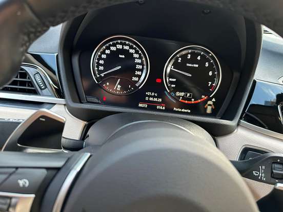 BMW-X1-2022