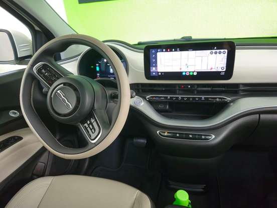 FIAT-500e-2021