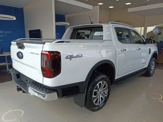 FORD-RANGER-3.0 V6 TURBO DIESEL CD LIMITED 4X4 AUTOMÁTICO FORD-RANGER-2025