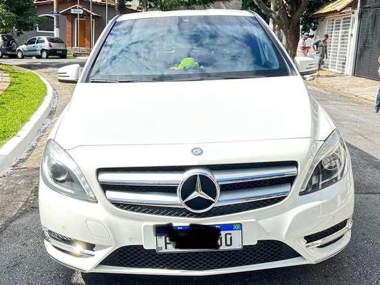 MERCEDES-BENZ-B 200-1.6 SPORT TURBO GASOLINA 4P AUTOMÁTICO MERCEDES-BENZ-B 200-2014