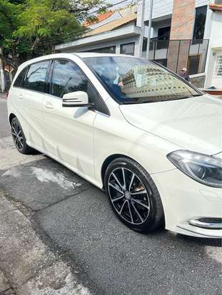 MERCEDES-BENZ-B 200-2014