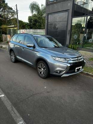 MITSUBISHI-OUTLANDER-2016