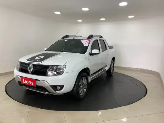 RENAULT DUSTER OROCH 2.0 16V HI-FLEX DYNAMIQUE AUTOMÁTICO