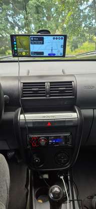 VOLKSWAGEN-SPACEFOX-2009