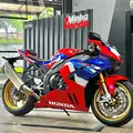 HONDA CBR 1000RR-R FIREBLADE SP HONDA CBR 1000RR-R FIREBLADE SP