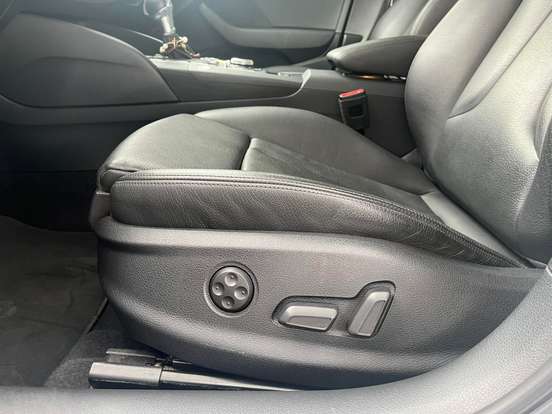 AUDI-A3-2019