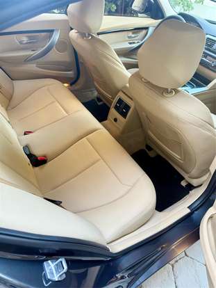 BMW-320i-2018