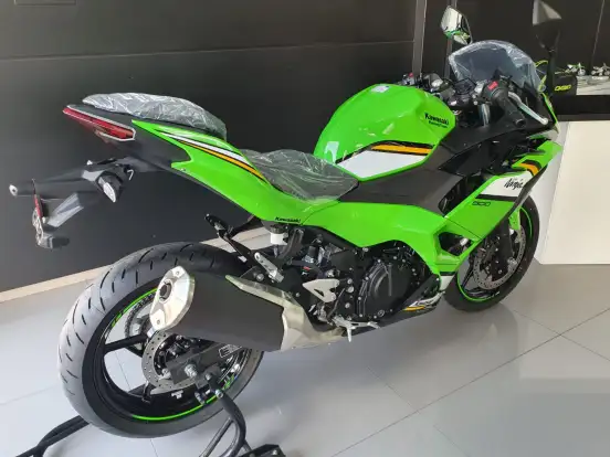 KAWASAKI-NINJA 500 SE KAWASAKI-NINJA 500 SE-2025