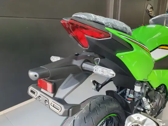 KAWASAKI-NINJA 500 SE KAWASAKI-NINJA 500 SE-2025